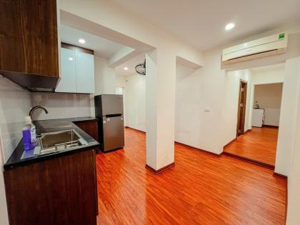 Tập thể Phan Đình Giót, Thanh Xuân, nhà đẹp ở ngay, lô góc 4 ngủ, ô tô tránh chân tòa nhà, sổ đỏ lớn