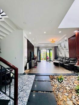 SIÊU PHẨM MẶT TIỀN TRUNG TÂM Q12 – NHÀ (6x27) NHÁNH TÔ KÝ – GIÁ CHỈ 9.8 TỶ