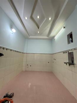 Bán nhà ngay chợ Phạm Văn Hai, 21m2 SHR vuông vức hơn 2 tỷ