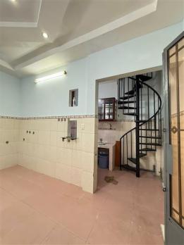 Bán nhà ngay chợ Phạm Văn Hai, 21m2 SHR vuông vức hơn 2 tỷ