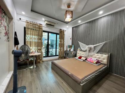 Cho thuê nhà đẹp KĐT Văn Quán 70m x 4 tầng 22 triệu 0903409888