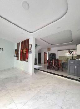 Bán nhà HXH 5m Cách Mạng Tháng Tám - Quận 3, 91m2, 4,3x15m, nở 8m, 4 Tầng 13,8 tỷ.