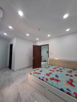 Bán nhà HXH 5m Cách Mạng Tháng Tám - Quận 3, 91m2, 4,3x15m, nở 8m, 4 Tầng 13,8 tỷ.