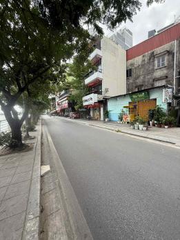 Bán Nhà Phố Nguyễn Đình Thi Tây Hồ 70m2-3T Thông 18,8 Tỷ Có Thượng Lượng.