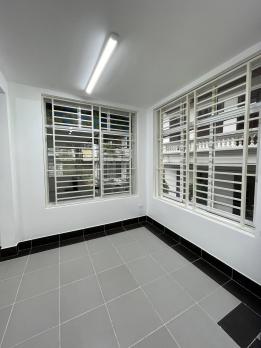 ????????Căn hộ TT tầng 2 Vạn Phúc, Ba Đình 42/80m, 3PN, khu siêu VIP, hơn 6 tỷ