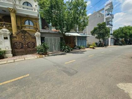 NHÀ XƯỞNG (30x21) 2MT ĐƯỜNG D4, TÂN CHÁNH HIỆP, Q.12 – ĐỐI DIỆN CÔNG VIÊN