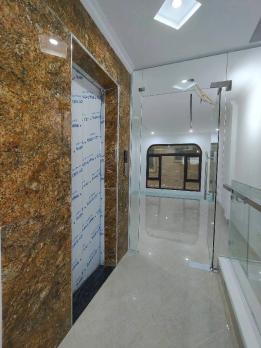 Cực Hiếm! Hoàng Đạo Thành, Ô Tô vào nhà, 7 Tầng Thang máy, 50m2, 19 Tỷ