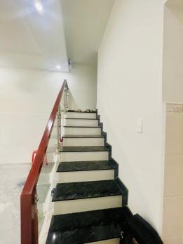 Khu đẳng cấp HOÀNG VIỆT - ÚT TỊCH, 52m2 -> mặt tiền gần 4.5m xe hơi ngủ nhà, CHỈ 8 TỶ.