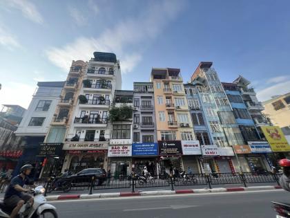 Bán Nhà Mặt Phố Tôn Đức Thắng Đống Đa 45m2-7T MT5,4m Vỉa Hè 28,8 Tỷ Có Thương Lượng.