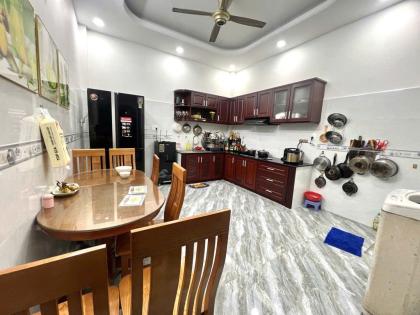 HOT! Bán Nhà Đẹp 4 Tầng Diện Tích Khủng Lê Văn Sỹ, 78m2, Nhỉnh 11 Tỷ TL