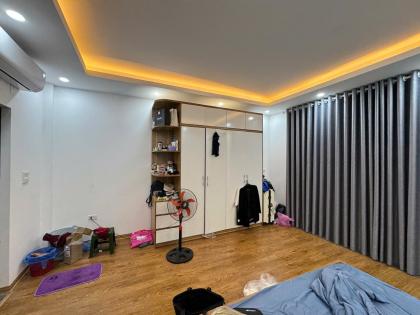 Bán nhà đường Giáp Nhất, Thanh Xuân, nhà đẹp, ngõ rộng, gần ô tô