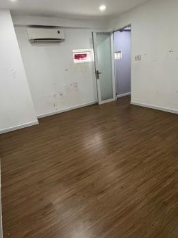 Cho thuê nhà mặt tiền đường Huỳnh Văn Bánh, Phú Nhuận tiện ở và kinh doanh với 7PN, 8WC và 1 MBKD