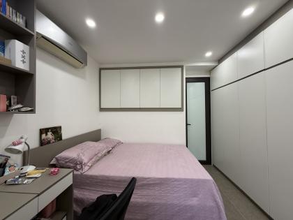 Bán căn hộ tập thể Trung Tự, Đống Đa, nhà đẹp 2 mặt thoáng, ô tô đỗ, vài bước ra phố