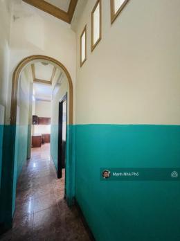 BÁN NHÀ BÀU CÁT NGUYỄN HỒNG ĐÀO GẦN NHÀ GA METRO 4.1M x 23M 3 TẦNG GIÁ 10.9T TL