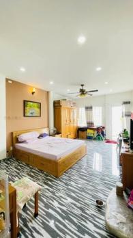 Nhà MT Đường Thái Phiên Phường 8 Quận 11 Cũ.