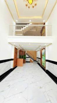 ĐẲNG CẤP NHÀ PHỐ 4 TẦNG BTCT Ô TÔ NGỦ TRONG NHÀ, FULL NỘI THẤT. GẦN CHỢ ĐÔNG QUANG HIẾP THÀNH Q12