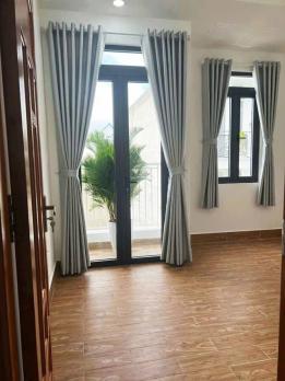 ĐẲNG CẤP NHÀ PHỐ 4 TẦNG BTCT Ô TÔ NGỦ TRONG NHÀ, FULL NỘI THẤT. GẦN CHỢ ĐÔNG QUANG HIẾP THÀNH Q12