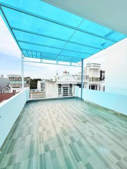 ĐẲNG CẤP NHÀ PHỐ 4 TẦNG BTCT Ô TÔ NGỦ TRONG NHÀ, FULL NỘI THẤT. GẦN CHỢ ĐÔNG QUANG HIẾP THÀNH Q12