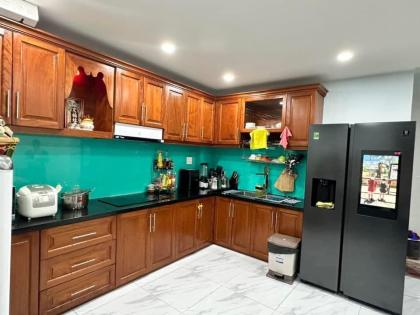 ĐỊNH CƯ Bán Nhà Đẹp 5 Tầng Xe Hơi Thông Lê Văn Sỹ, 46m2, Nhỉnh 9 Tỷ TL