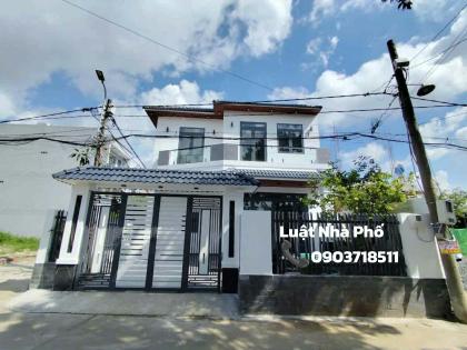 CHÍNH CHỦ GỬI BÁN NHÀ ĐẸP 2 TẦNG MỚI XÂY 101M², TẶNG FULL NỘI THẤT GẦN CHỢ THỚI TỨ.