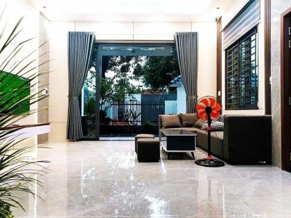 CHÍNH CHỦ GỬI BÁN NHÀ ĐẸP 2 TẦNG MỚI XÂY 101M², TẶNG FULL NỘI THẤT GẦN CHỢ THỚI TỨ.