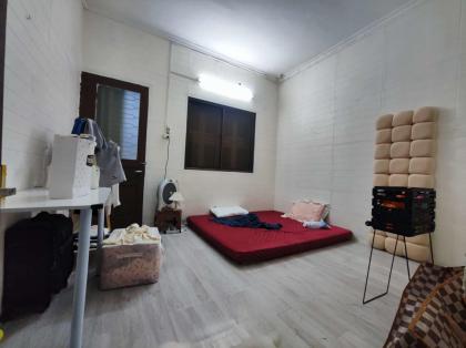 CHO THUÊ NHÀ ĐƯỜNG HUỲNH THÚC KHÁNG, ĐỐNG ĐA, MẶT NGÕ Ô TÔ TRÁNH, SPA, SALON, HIỆU THUỐC