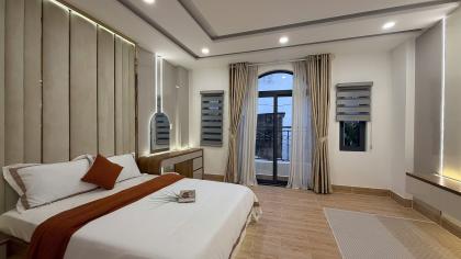 NGỘP BANK! Nhà Đẹp 75M² 3 Tầng QUANG TRUNG P8 – 6.x Tỷ TL!