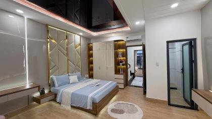 NGỘP BANK! Nhà Đẹp 75M² 3 Tầng QUANG TRUNG P8 – 6.x Tỷ TL!