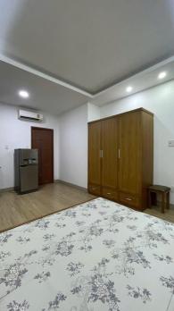 Định cư bán gấp nhà HXH Huỳnh Văn Bánh, 4,1/5x21m, 5 Tầng - 10PN, HĐT 35 tr, 15,5 tỷ.