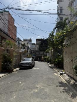 **Bán nhà HXH Đặng Văn Sâm, phường 2 quận Tân Bình (6,5x15) cạnh công viên