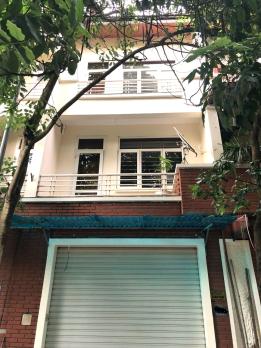 Cho thuê nhà Làng Việt Kiều Nguyễn Văn Lộc 80m x 4 tầng giá 27 triệu 0903409888