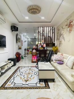 ĐỊNH CƯ Bán Nhà Đẹp 4 Tầng DT Khủng CMT8, 52m2, Nhỉnh 7 Tỷ TL