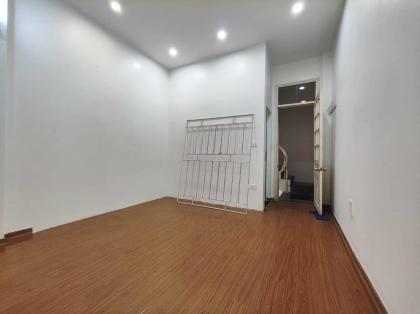 CHO THUÊ NHÀ RIÊNG PHỐ VĂN CAO, BA ĐÌNH, NHÀ ĐẸP, NGÕ THÔNG