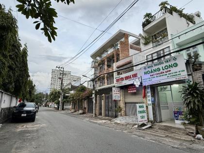 Nhà NGỘP hẻm 730 Lê Đức Thọ 90m2 ngang 4.1m 5 lầu gara view sông có PN người già 9.5 tỷ