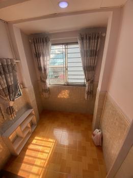 CHỈ 1 TỶ XÍ  HÒA HƯNG QUẬN 10 –5 TẦNG 3PN 3WC GẦN MẶT TIỀN MBVB.