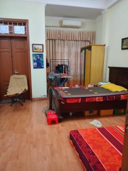 View Trường học,  Phố Khương Đình, 62m2, 5 Tầng, gần hồ, gần ô tô, 17.5 Tỷ.