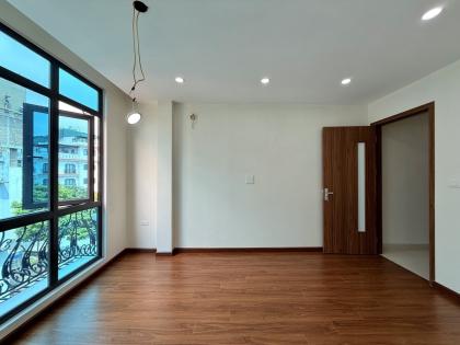 Siêu Phẩm! Mặt Phố Bùi Xương Trạch, Kinh Doanh, 6T Thang Máy, 34m2, 12.3 Tỷ.