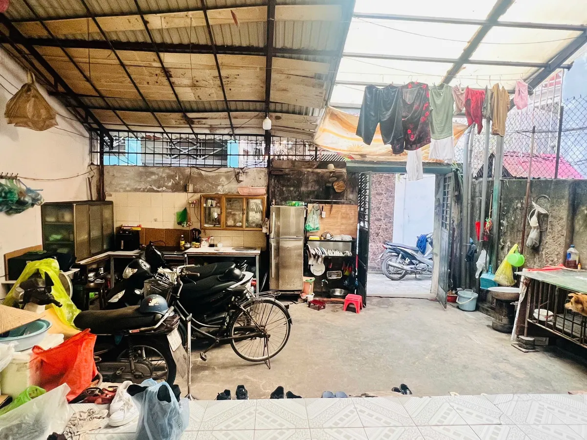 Bán Đất Ngọc Khánh, Đống Đa với DT 110m2 MT 6.5m giá 23.86 tỷ