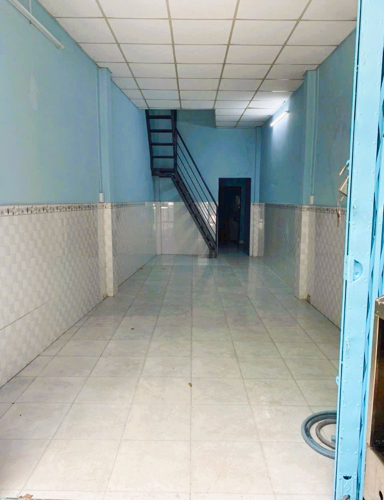 40m2 HXH THÔNG LẠC LONG QUÂN, HƠN 3 TỶ, mặt bằng KD