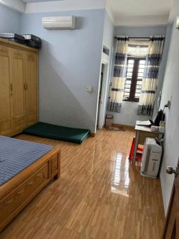 Cần bán nhà 3 tầng (4x22) MT đường 8m Bùi Văn Ngữ, Đông Quang, Hiệp Thành, Q12