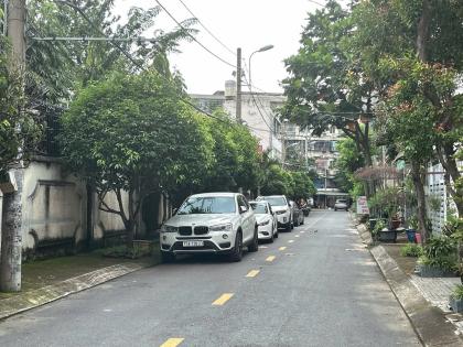 Bán nhà 4 tầng hẻm 8m lô GÓC Đường số 20 ngang 4.5m 68m2 view sông gần DQH chỉ 9.99 tỷ