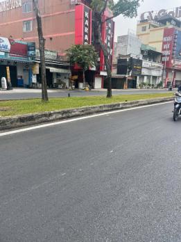 Bán Khách Sạn (6.3x65) Mặt Tiền Tô Ký, Tân Xuân, Hóc Môn Giá Cực VIP