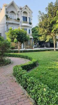 Nhà Phố Cực Đẹp Lô Góc 2 Mặt Tiền đối diện công viên Tân Chánh Hiệp 08, Q12