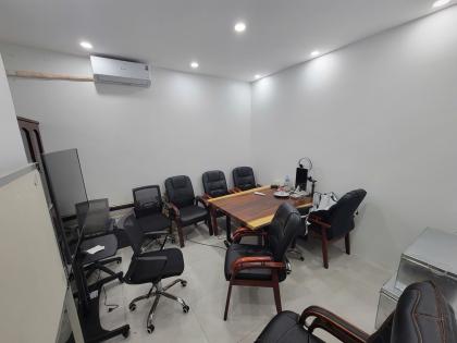 Cho thuê nhà KĐT Đại Kim 70m x 5T thông sàn thang máy 33tr 0903409888