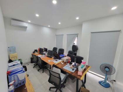 Cho thuê nhà KĐT Đại Kim 70m x 5T thông sàn thang máy 33tr 0903409888