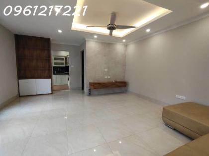 SIÊU PHẨM LÔ GÓC PHƯƠNG CANH, NAM TỪ LIÊM – NHÀ MỚI ĐẸP, ĐUA Ô TÔ