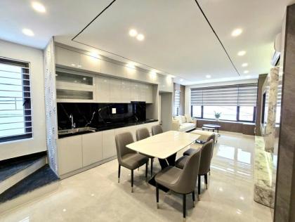 BÁN NHÀ CẠNH KĐT KHAI SƠN CYTI  LONG BIÊN, LÔ GÓC, GA RA Ô TÔ LEXUS , TM, NỘI THẤT CHẤT, CÓ 10.X TỶ