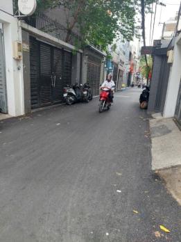 Quận 3 - Bán nhà hẻm xe hơi TPHCM giá rẻ, khu kinh doanh, thuê CHDV