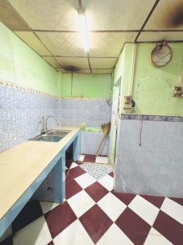 [BÁN NHÀ + QUẬN 11] LÊ ĐẠI HÀNH – NHÀ CŨ GIÁ MỀM – TIỆN CẢI TẠO Ở NGAY ???? •  Đường Lê Đại Hành – diện tích 21m² (3.6x7)