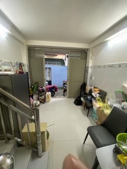 PHONG PHÚ Q8 - NHÀ 3 TẦNG ĐẸP - 2PN 2WC - GIÁP QUẬN 5 - 3 ĐỒNG NHỈNH.